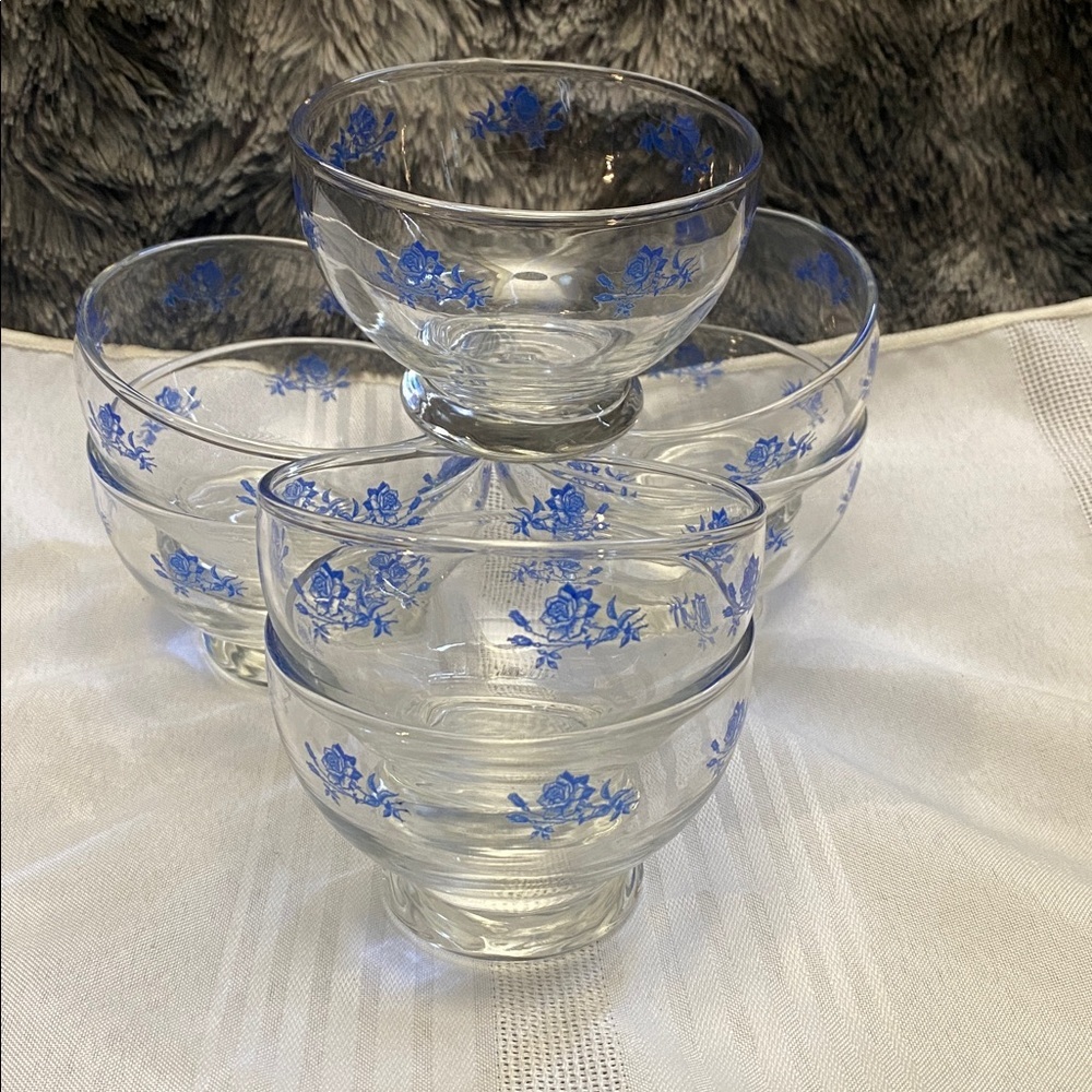 Set of 7 Vintage Dominion Glass Dessert Bowls with Blue Pattern
